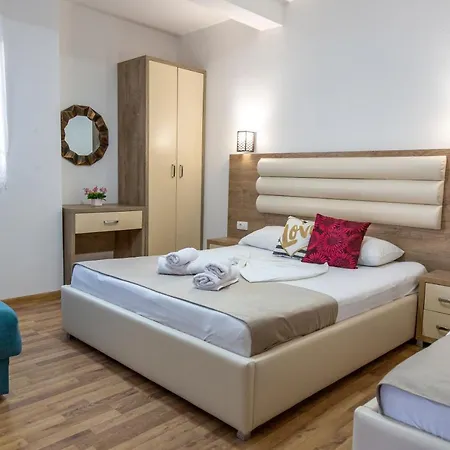 Kenzy Apartments Ulcinj Exterior photo