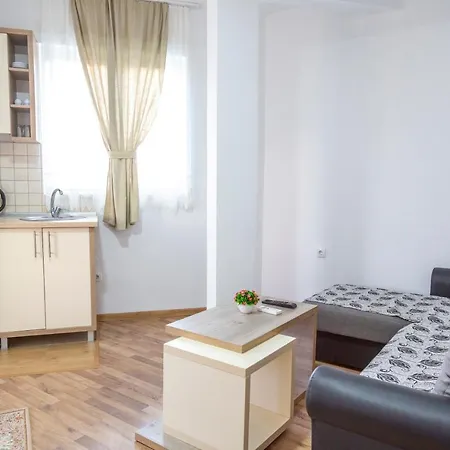 Kenzy Apartments Ulcinj Exterior photo